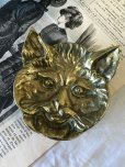 画像1: アンティーク　キュートな真鍮の猫トレイ (1)
