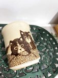 画像4: イギリス 毛糸で戯れる2匹の猫マグカップ