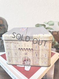 イギリス ヘリテージコレクション ウィンザー城のお菓子缶