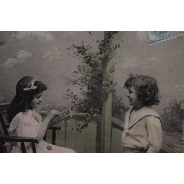 画像3: 1900年初頭のフランス テラスで刺繍 午後の可愛らしい子供達のカード (3)